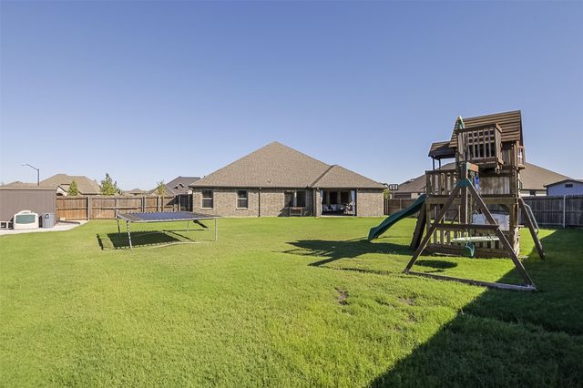 177 Hackney Street, Waxahachie, TX 75165