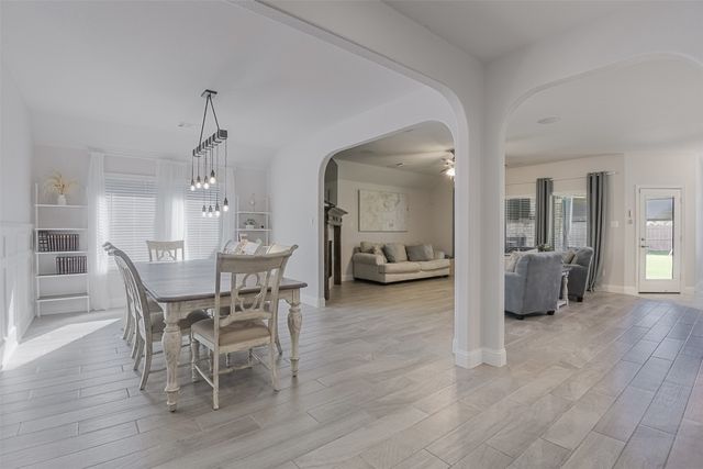 177 Hackney Street, Waxahachie, TX 75165