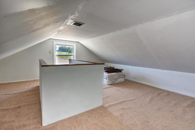 761 W Warren Woods Road, Weesaw Twp, MI 49113