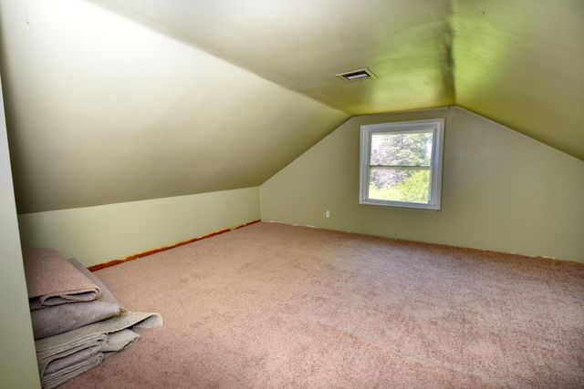 761 W Warren Woods Road, Weesaw Twp, MI 49113