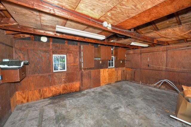 761 W Warren Woods Road, Weesaw Twp, MI 49113