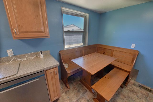 761 W Warren Woods Road, Weesaw Twp, MI 49113