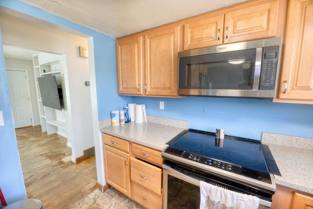 761 W Warren Woods Road, Weesaw Twp, MI 49113