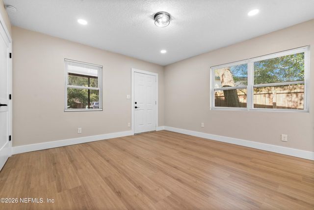 529 SAPELO Road, Jacksonville, FL 32216