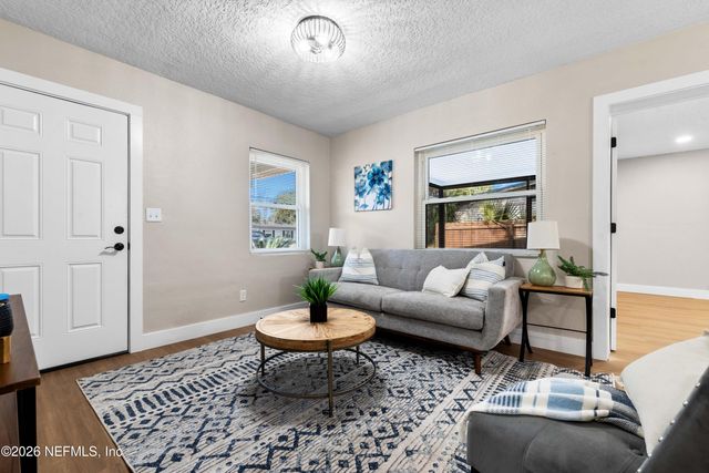 529 SAPELO Road, Jacksonville, FL 32216