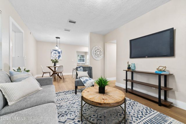 529 SAPELO Road, Jacksonville, FL 32216