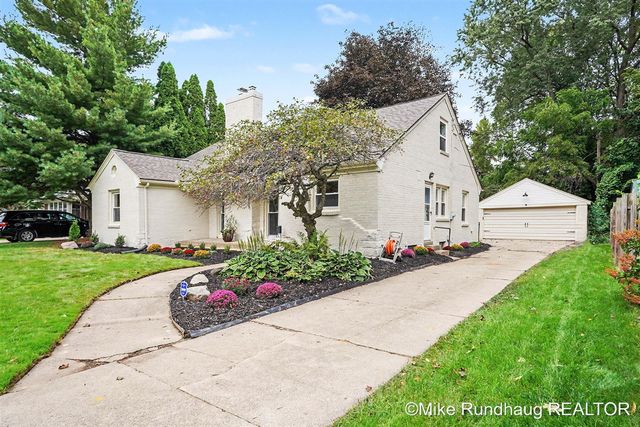 1625 Oswego Street, Grand Rapids, MI 49504