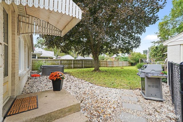 1625 Oswego Street, Grand Rapids, MI 49504