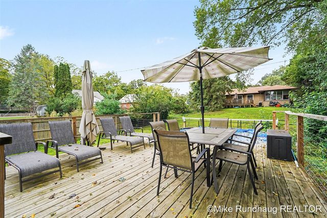 1625 Oswego Street, Grand Rapids, MI 49504