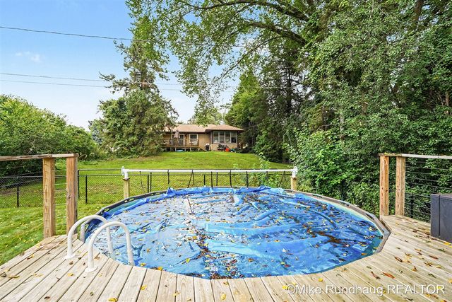 1625 Oswego Street, Grand Rapids, MI 49504