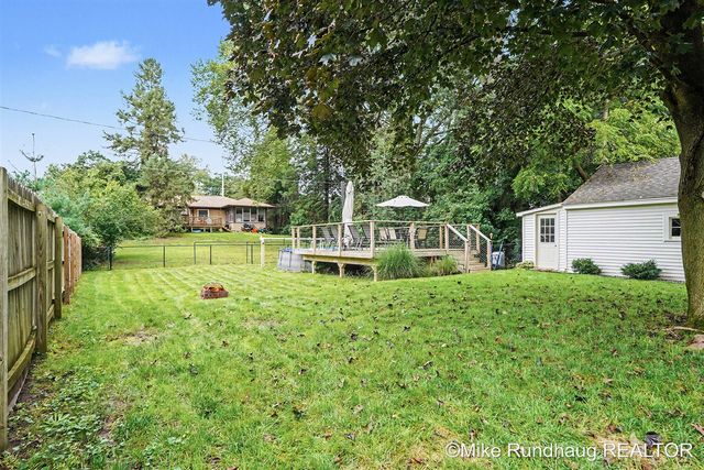 1625 Oswego Street, Grand Rapids, MI 49504