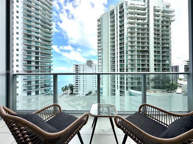 1300 Brickell Bay Drive 1205, Miami, FL 33131