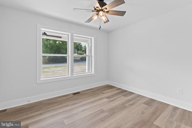 289 WAMPUM LN, Hedgesville, WV 25427