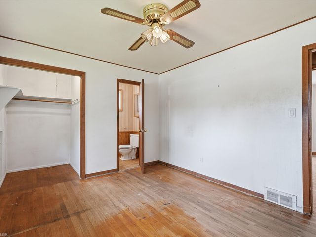 21500 Share Street, St Clair Shores, MI 48082
