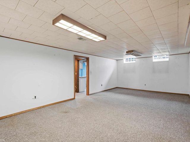 21500 Share Street, St Clair Shores, MI 48082