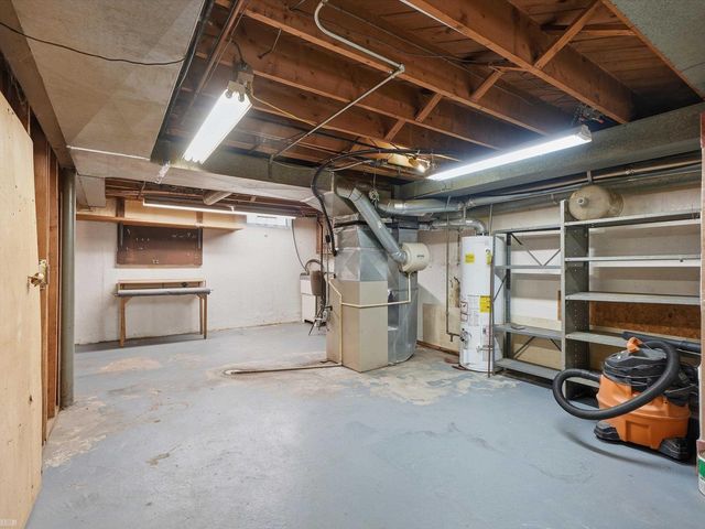 21500 Share Street, St Clair Shores, MI 48082