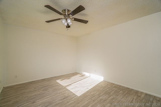 44 S 200th East Avenue, Tulsa, OK 74108