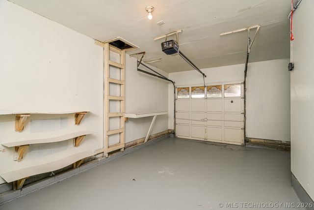 44 S 200th East Avenue, Tulsa, OK 74108