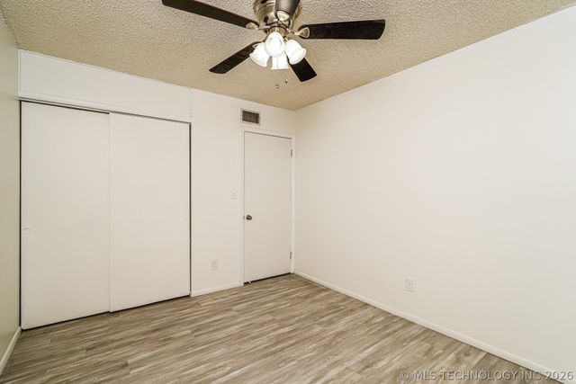 44 S 200th East Avenue, Tulsa, OK 74108