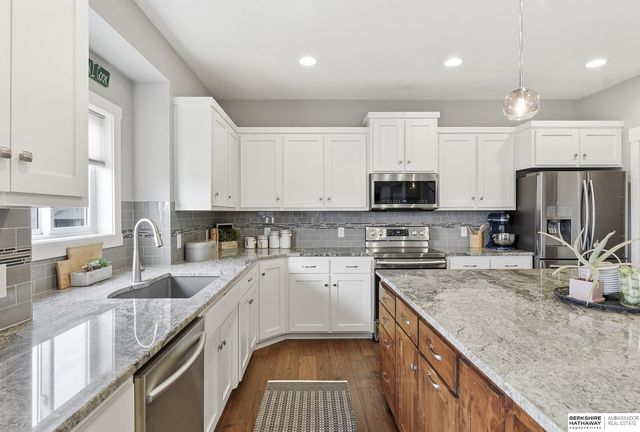 17123 Rachel Snowden Parkway, Bennington, NE 68007