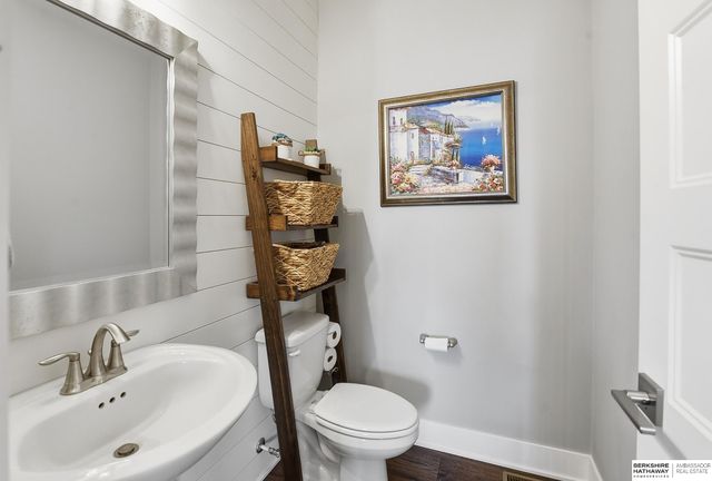 17123 Rachel Snowden Parkway, Bennington, NE 68007