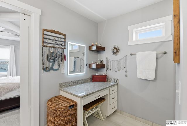 17123 Rachel Snowden Parkway, Bennington, NE 68007