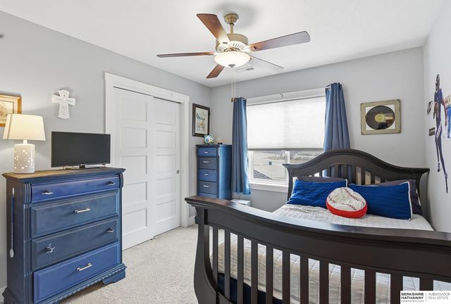 17123 Rachel Snowden Parkway, Bennington, NE 68007