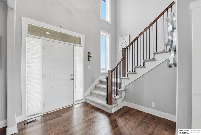 17123 Rachel Snowden Parkway, Bennington, NE 68007