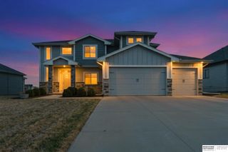 17123 Rachel Snowden Parkway, Bennington, NE 68007