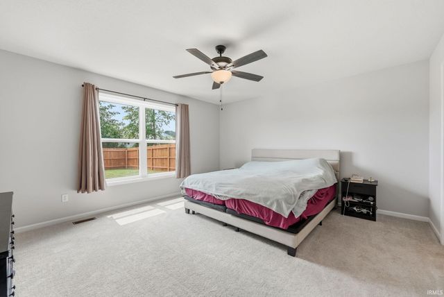 4225 Shadowood Lakes Trail, Fort Wayne, IN 46818