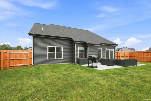 4225 Shadowood Lakes Trail, Fort Wayne, IN 46818