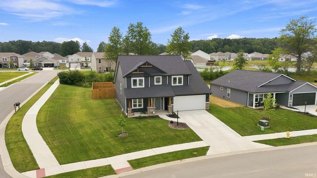 4225 Shadowood Lakes Trail, Fort Wayne, IN 46818