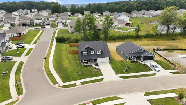 4225 Shadowood Lakes Trail, Fort Wayne, IN 46818