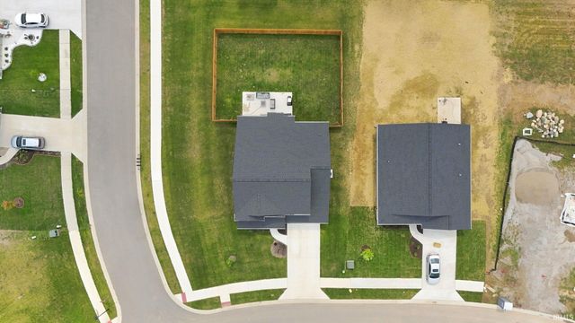 4225 Shadowood Lakes Trail, Fort Wayne, IN 46818