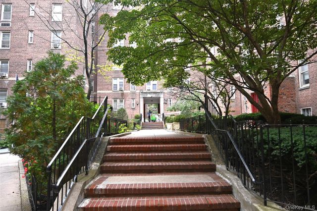 43-10 48TH Avenue 6B, Woodside, NY 11377