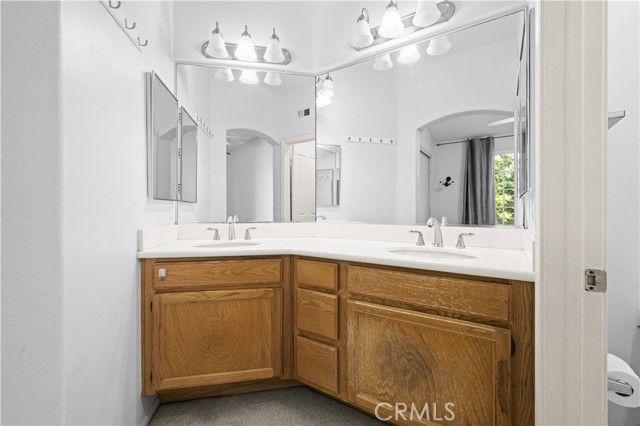 12 La Ronda, Irvine, CA 92606