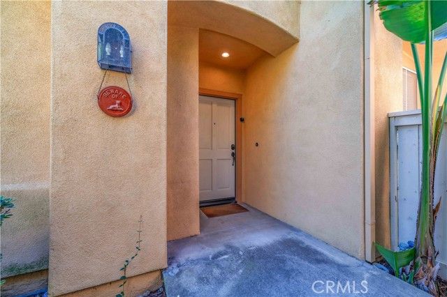 12 La Ronda, Irvine, CA 92606