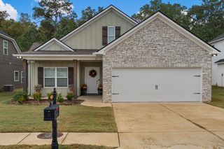 27 Ivey Lane, Phenix City, AL 36867