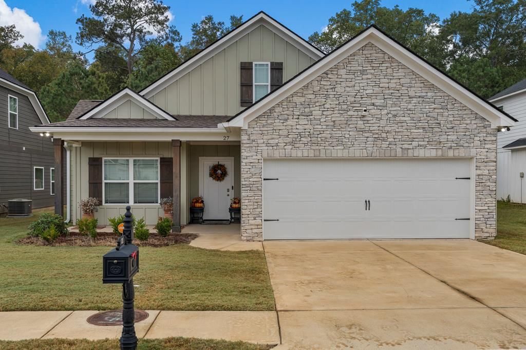 27 Ivey Lane, Phenix City, AL 36867