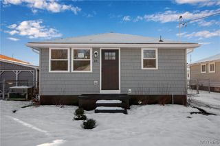 49 Mann Street, Cheektowaga, NY 14206