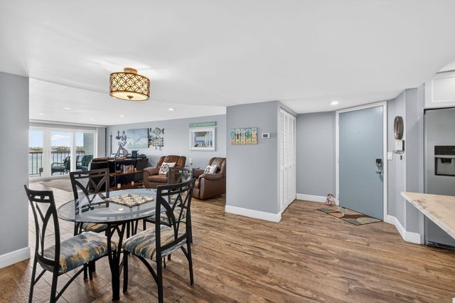 3040 Lake Shore Drive, Riviera Beach, FL 33404