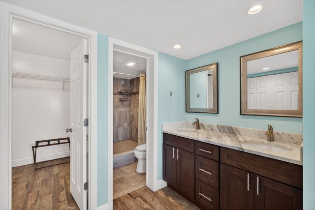 3040 Lake Shore Drive, Riviera Beach, FL 33404