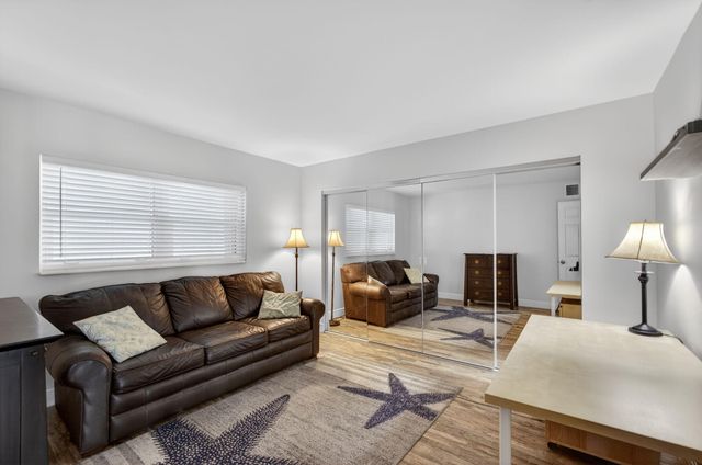 3040 Lake Shore Drive, Riviera Beach, FL 33404