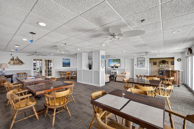 3040 Lake Shore Drive, Riviera Beach, FL 33404