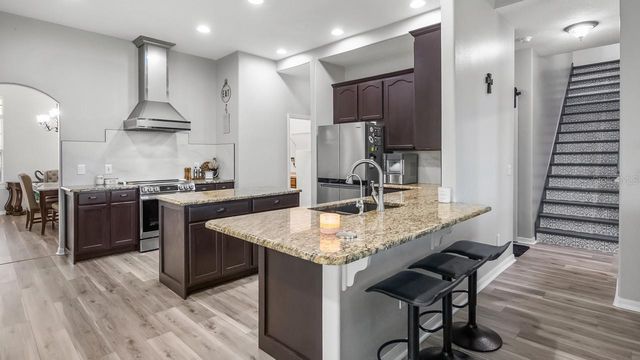 7351 SPRING MOUNTAIN LANE, Yalaha, FL 34797