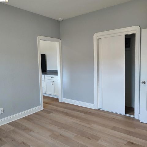 2684 73rd Avenue, Oakland, CA 94605