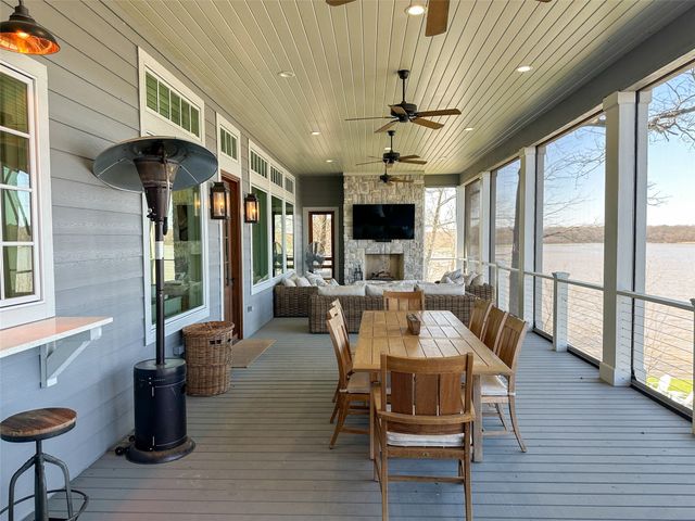 712 Camp Cypress Trail, Winnsboro, TX 75494