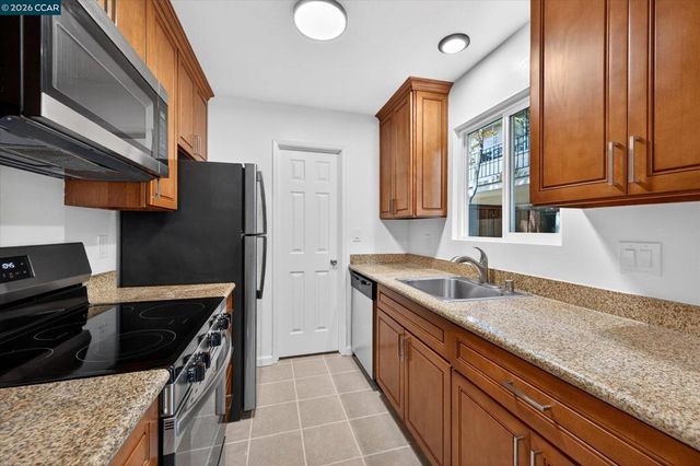 546 Lexington Street, El Cerrito, CA 94530