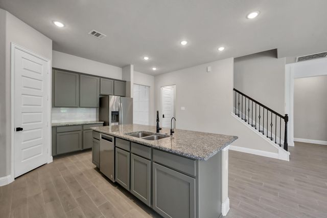 10057 Red Beadtree Place, Conroe, TX 77385