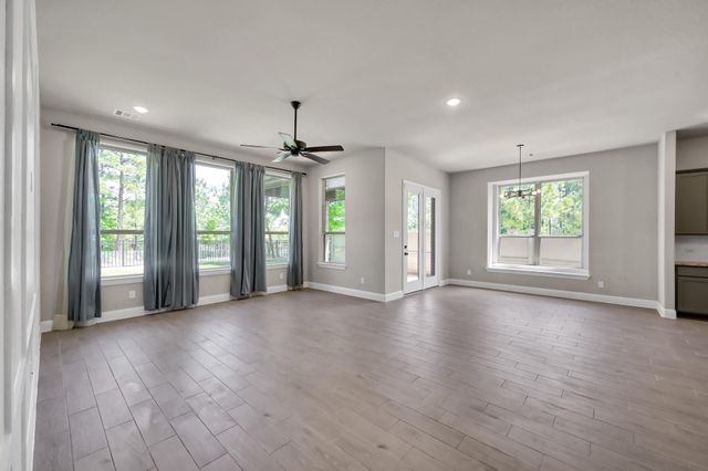 10057 Red Beadtree Place, Conroe, TX 77385